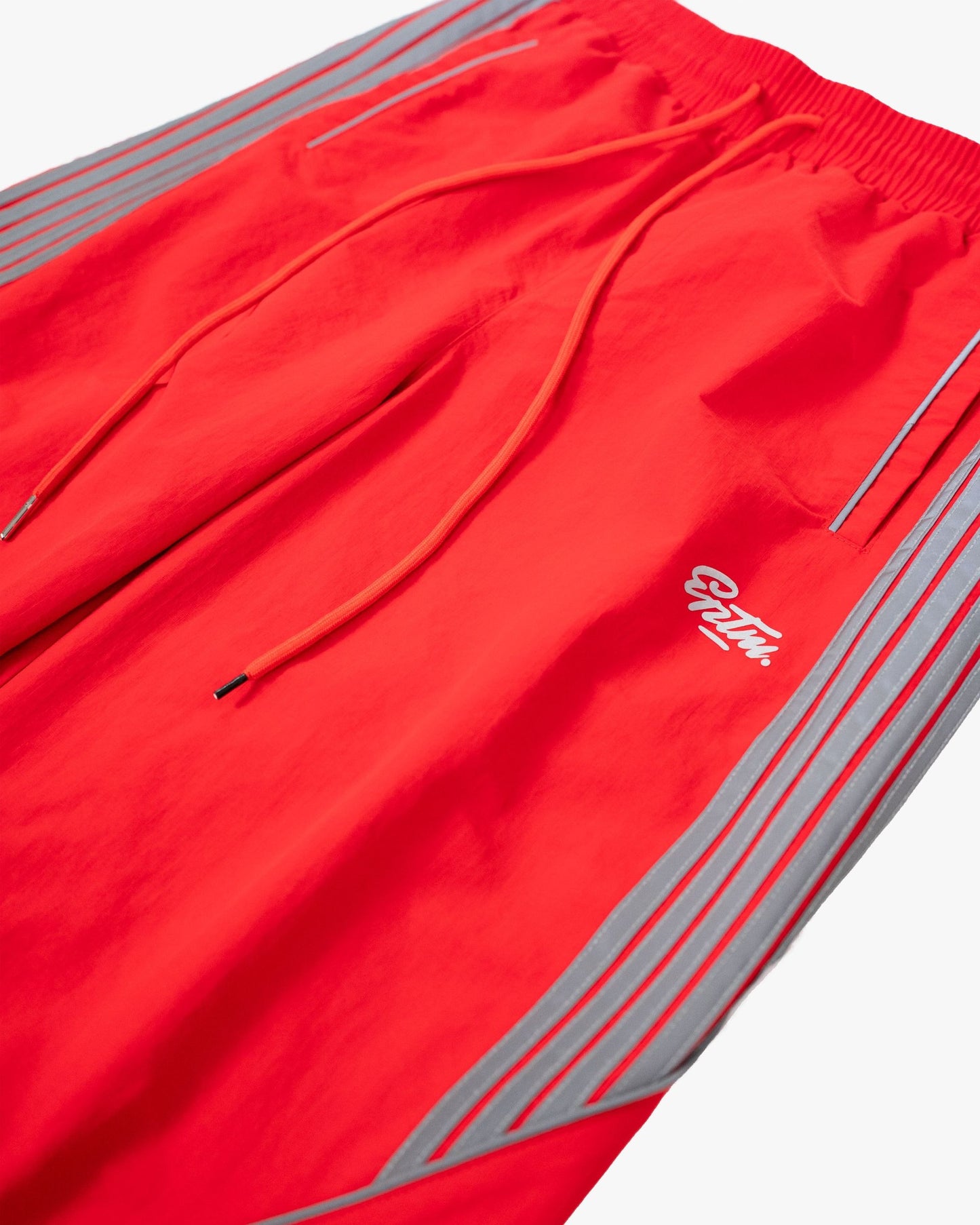 EPTM Composed 3M Baggy Pants In Red
