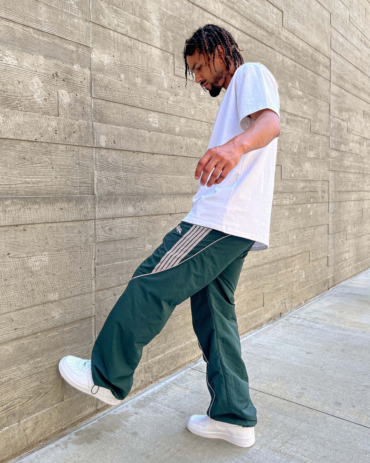 EPTM Composed 3M Baggy Pants In Forest