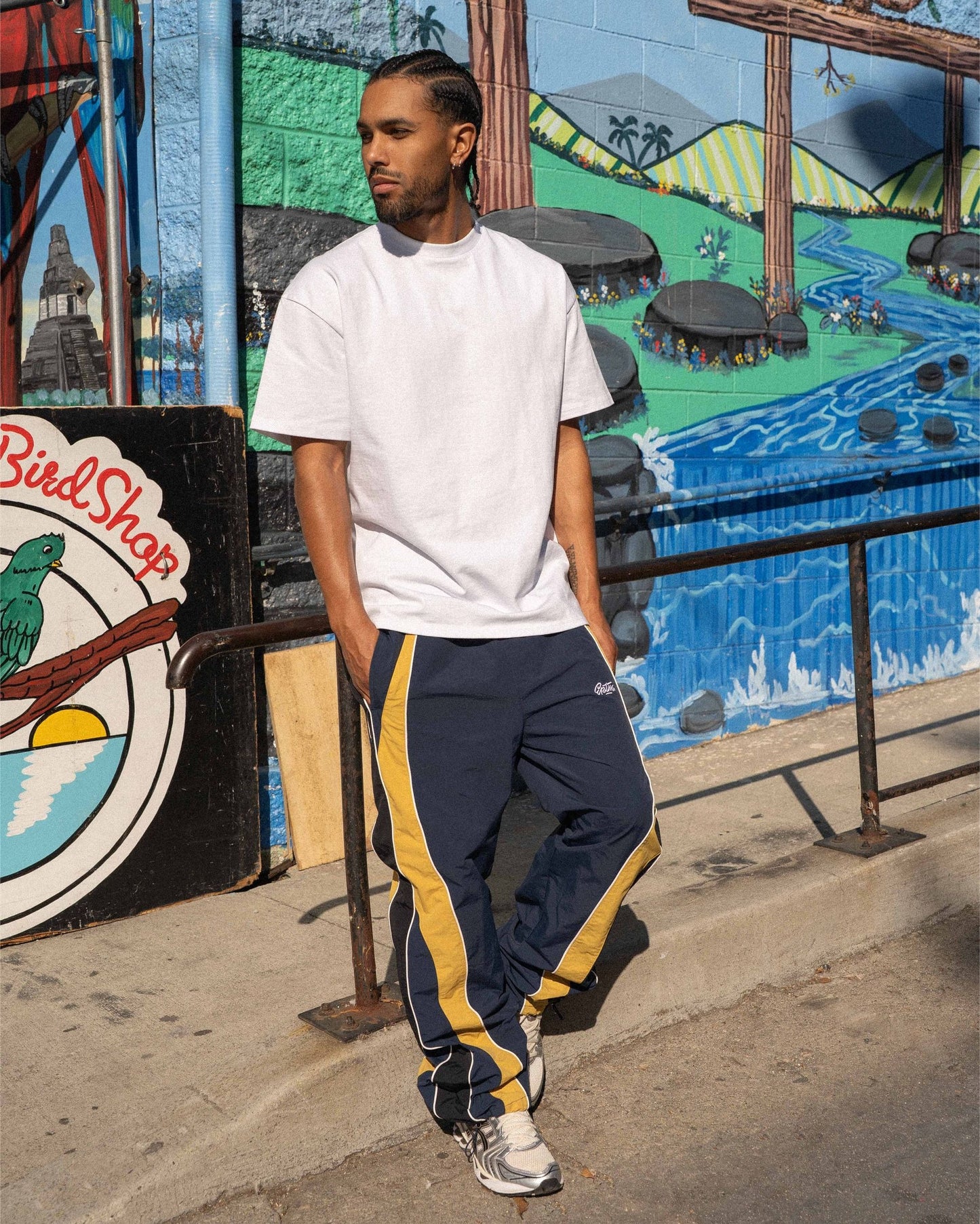 EPTM Arlo Men's Relaxed Fit Wide Leg Pants in Navy Blue