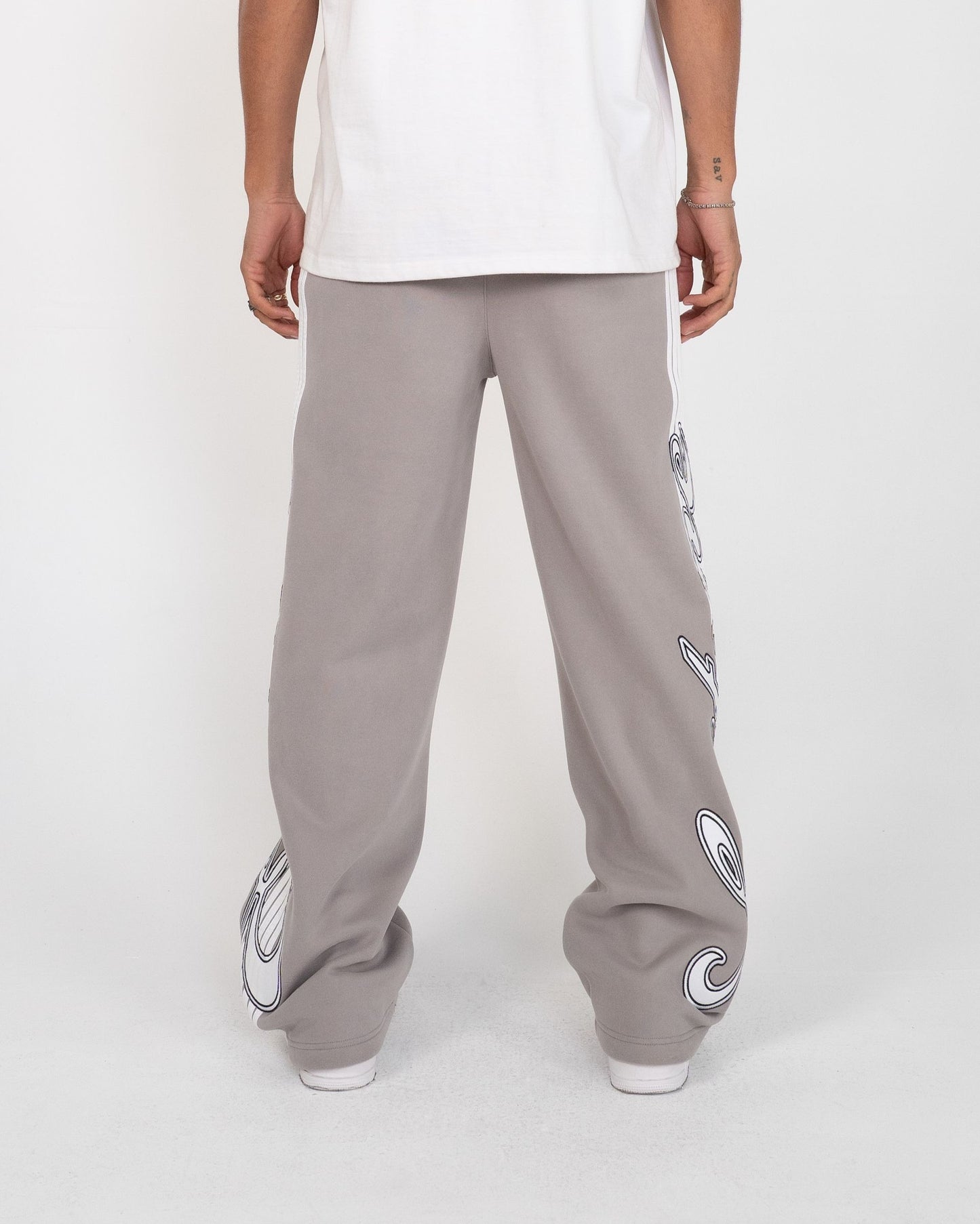 EPTM Epitome Men's Sweatpants in Grey